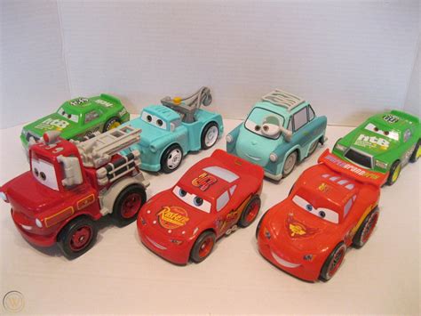 Lot Of 7 Disney Pixar Cars Shake N Go Lightning Mcqueen