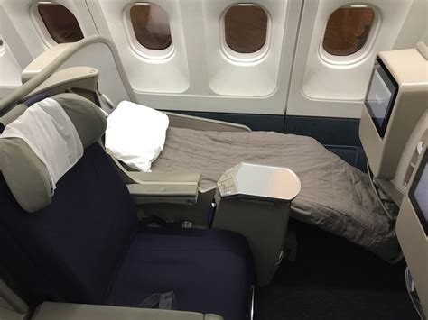 how bad was aerolineas argentinas business class live and let s fly