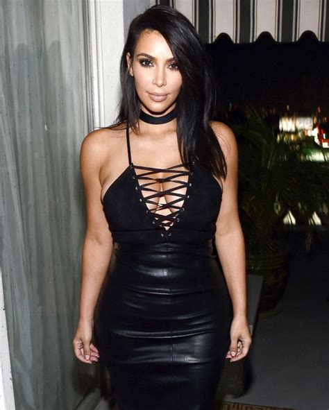 kim kardashian awkwardly dodges question about her rise to fame when