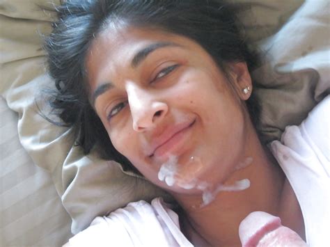 indian wife facial 8 pics