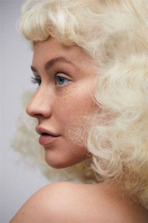 Christina Aguilera Shares Her No Makeup Look After 20