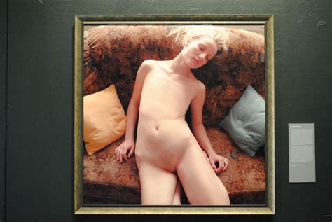 niña desnuda：2軒目の画像検索