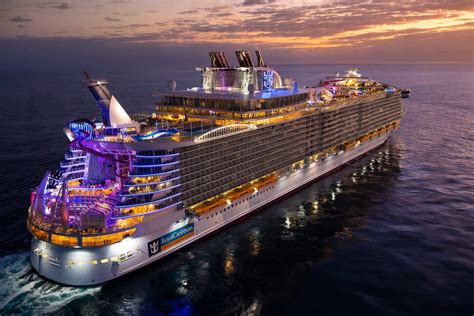 biggest cruise ships   world