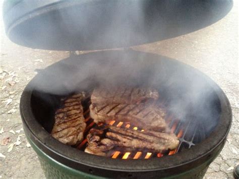 big green egg steaks the very best biggreeneggs big green eggs