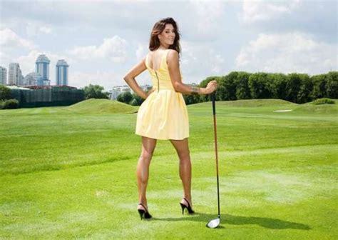 Top 5 Most Attractive Woman Golfers Of All Time 2022 Updates