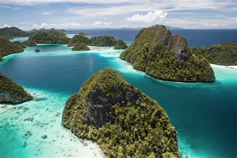 10 Best Places To Visit In Indonesia With Map And Photos