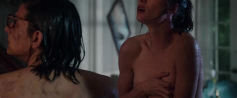 Mackenzie Davis Nude Vanessa Hudgens Sexy Freaks Of