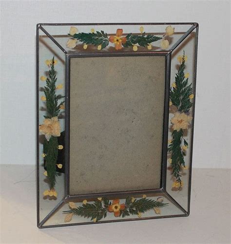 Vintage Pressed Flowers Leaded Glass Picture Frame Ferns Etsy Glass