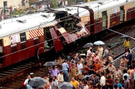 intensity bomb explodes   local train  west bengal