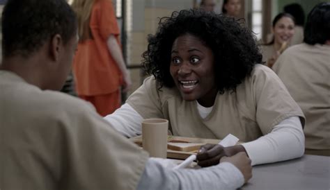 31 orange is the new black behind the scenes facts straight from the cast