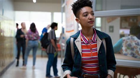 Sex Education On Netflix Season 3 Release Date Cast Trailer Plot For