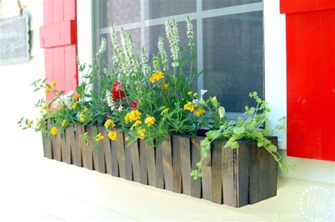charming ways  add window box planters   house