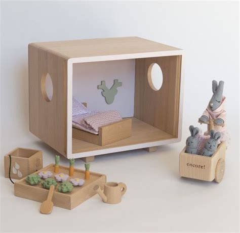 jouets en bois bio jeux ecologiques maison de poupee en bois jouets en bois maison de poupee