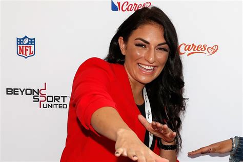 Wwe Wrestler Sonya Deville Opens Up About Being An Out Gay Wrestler