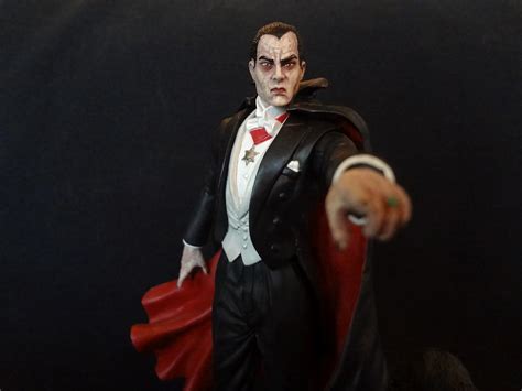 spooky scary universal monster dracula