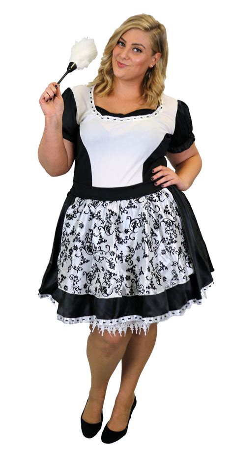 curvy gothic maid hurly burly