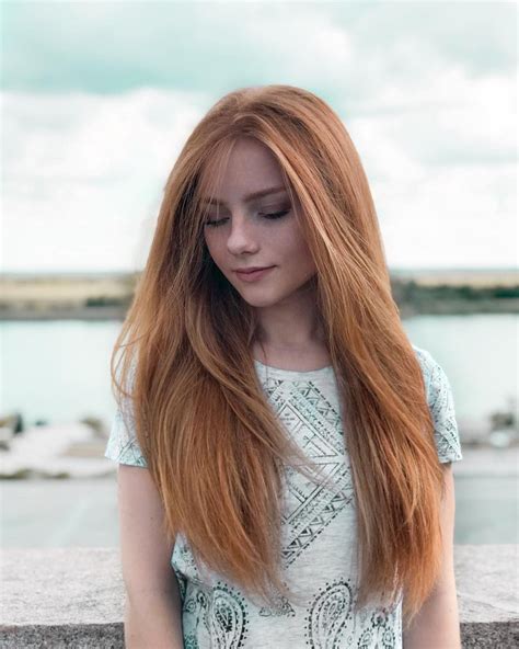Pin By Hydee On Redheads Red Haired Beauty Redheads Girls With Red Hair