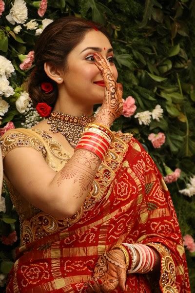 actor arya and sayyesha wedding reception photos hollywood tollywood bollywood tamil