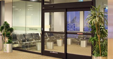 should airports snuff out smoking rooms