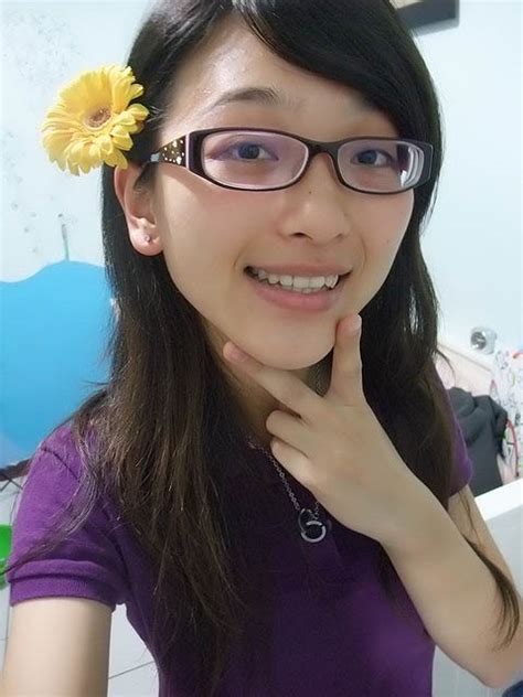 photo 1609734987 asian girls wearing glasses album micha photo and video