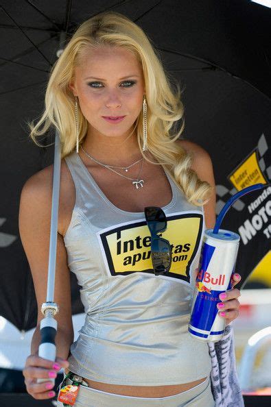 grid girl photos motogp of aragon race formula 1 girls motogp race