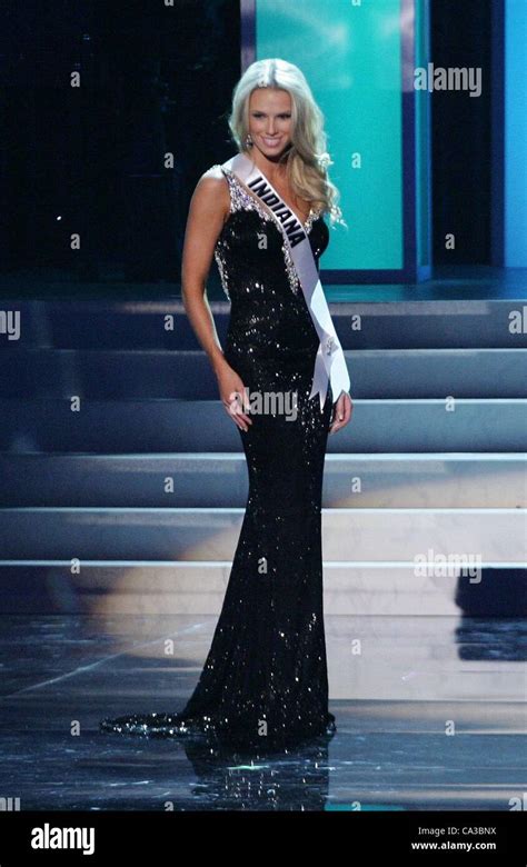megan myrehn miss indiana usa on stage for 2012 miss usa preliminary