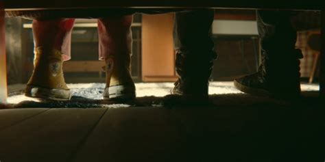 converse yellow shoes worn by tanya reynolds as lily iglehart in sex