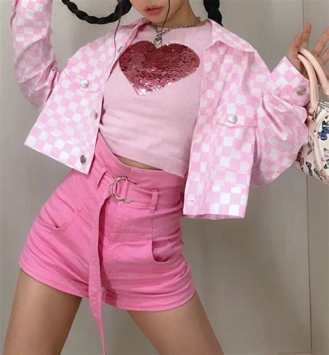 Pin By Lou☁️x On M Y ☆ S T Y L E Aesthetic Clothes Pink Fashion Fashion