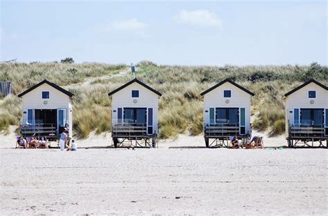 strandhuisjes aan de zeeuwse kust origineelovernachten
