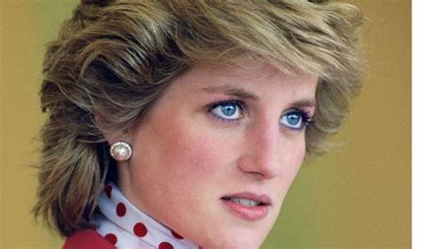 Royal Reveal Princess Diana Once Caught ‘sunbathing Nude By Two