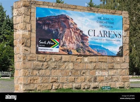 clarens sign  entrance  town clarens  state