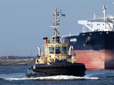 Port Operations Nationwide Feel Sting Of Tug Strike News