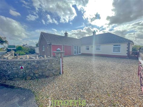 Llechryd Cardigan 3 Bed Detached Bungalow £329 995