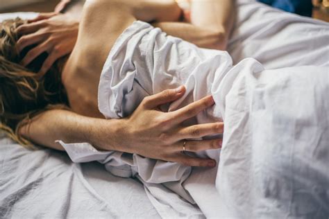 20 tips every woman should know for amazing sex after 30