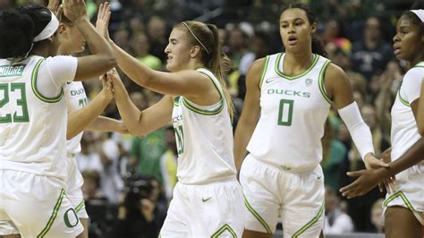 Oregon Stays Atop Ap Women S College Basketball Poll