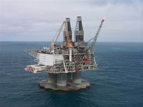 azhar tc rig offshore exploration oil gas