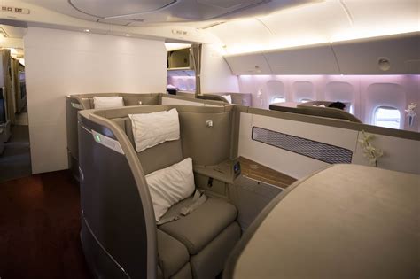 review cathay pacific first class hong kong to los angeles points from the pacific