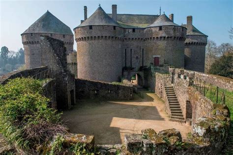 chateau de lassay