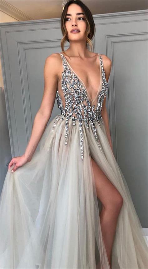 2018 Sexy Prom Dress Evening Dress Grey Silver With Beads Crystals
