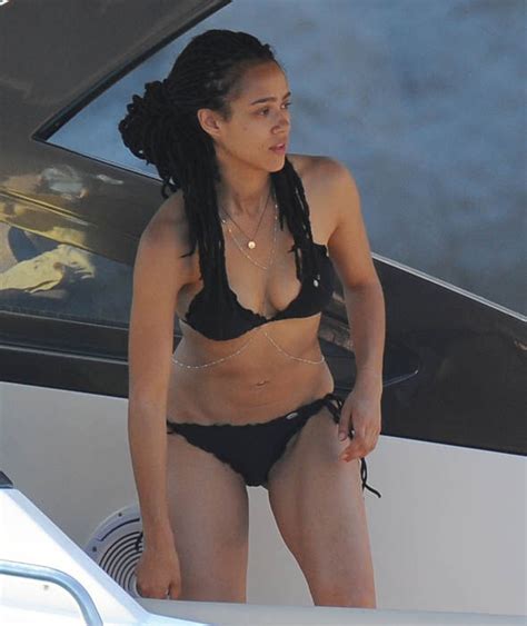 Game Of Thrones Star Nathalie Emmanuel Shows Off Her Bikini Body While