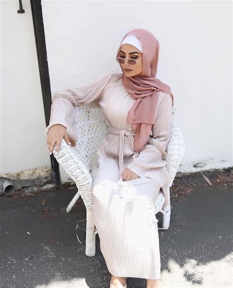 Pinterest Adarkurdish With Images Muslimah Clothing