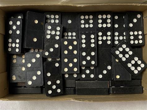 fusun wooden embossed dominos black  white  pieces vintage collectible miltonbradley
