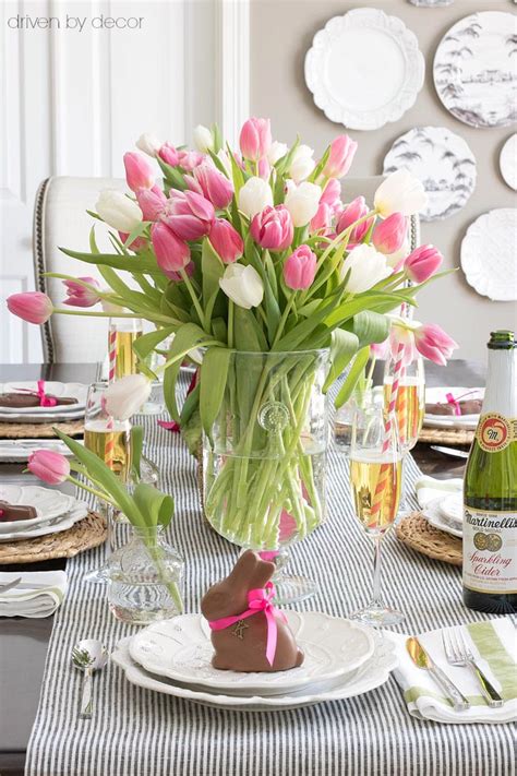 setting  simple easter table  decorations