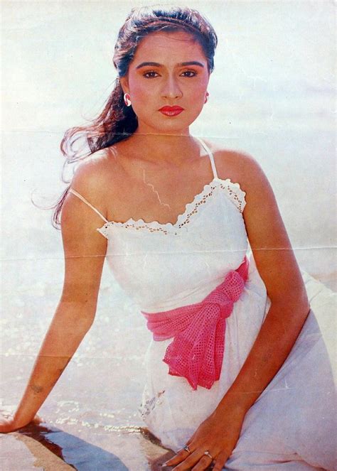 Padmini Kolhapure In 2022 Padmini Kolhapure Indian Actress Hot Pics