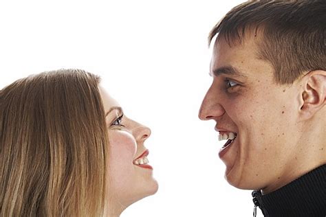 4 Advantages Ugly Guys Have With Women