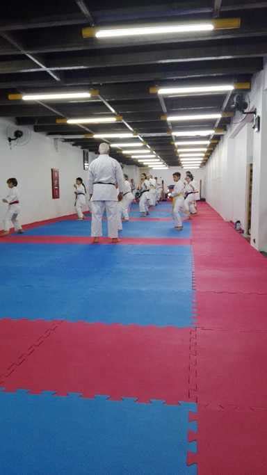 academia dento dojo escola de karate do tradicional