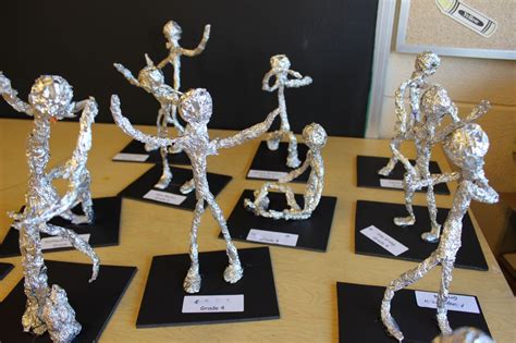 tin foil sculpture lorenzo sculptures elementary art projects school