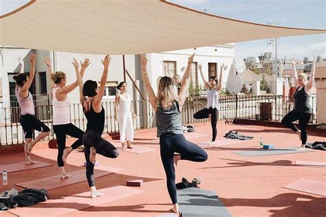 day urban yoga retreat  barcelona