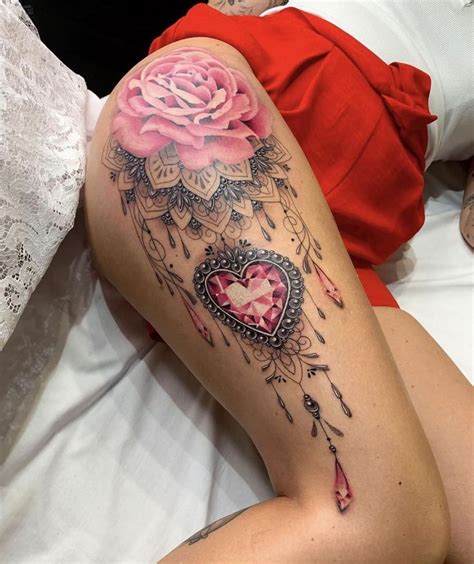 30 Of The Sexiest Hip Tattoos For Bold Women To Try This Year Hip