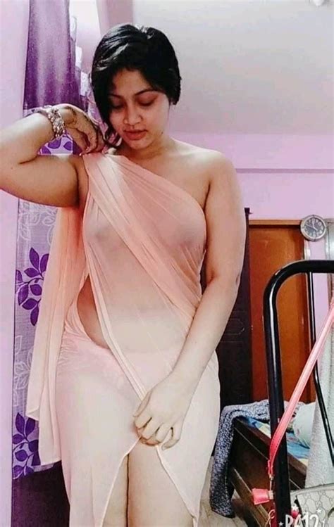 Indian Saree 2 Boobs Semi Nude 31 Pics Xhamster
